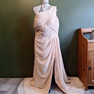 Elegant Cream Strapless Gown